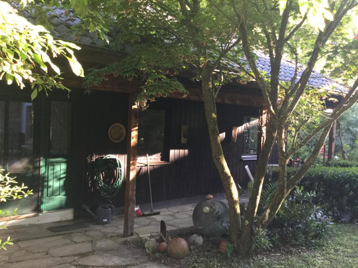 Wohnidylle Auf Schoenem Anwesen Im Wald Holiday home *