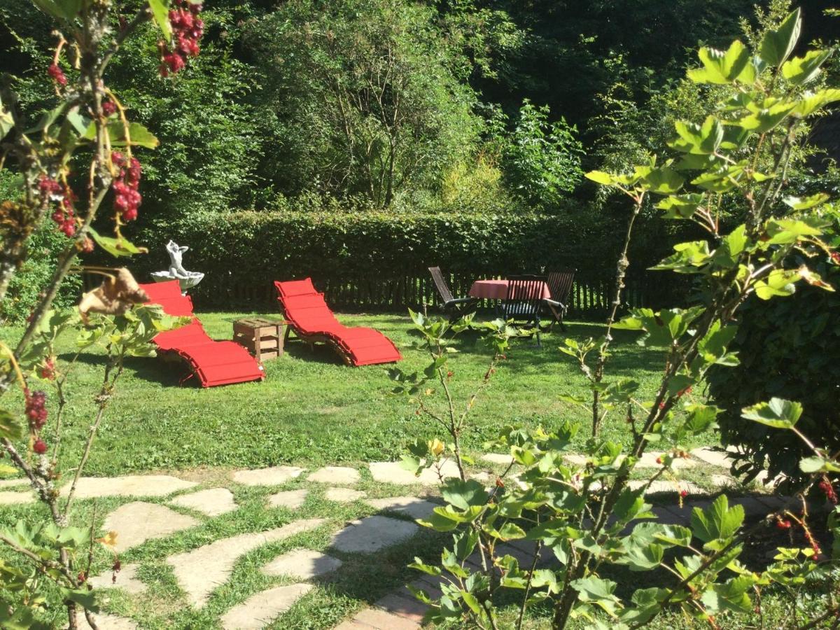 Holiday home Wohnidylle Auf Schoenem Anwesen Im Wald